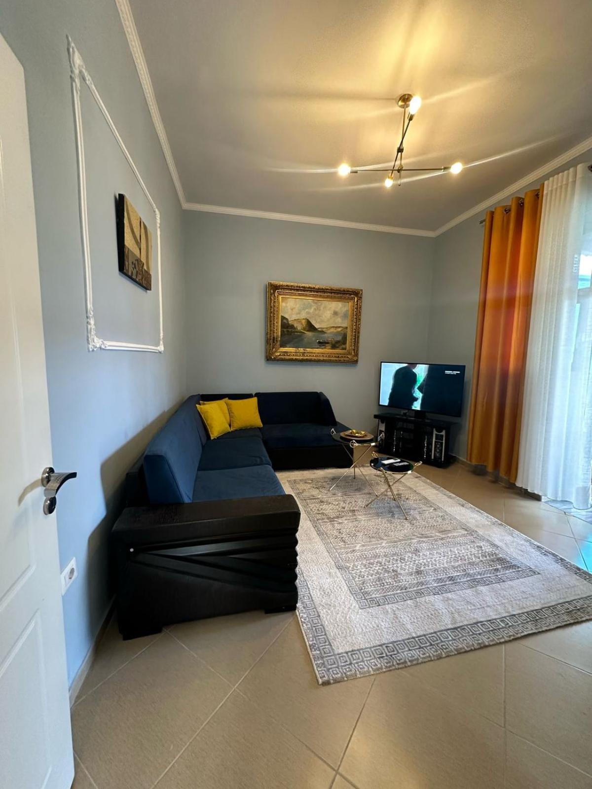 Vladi's Villa *